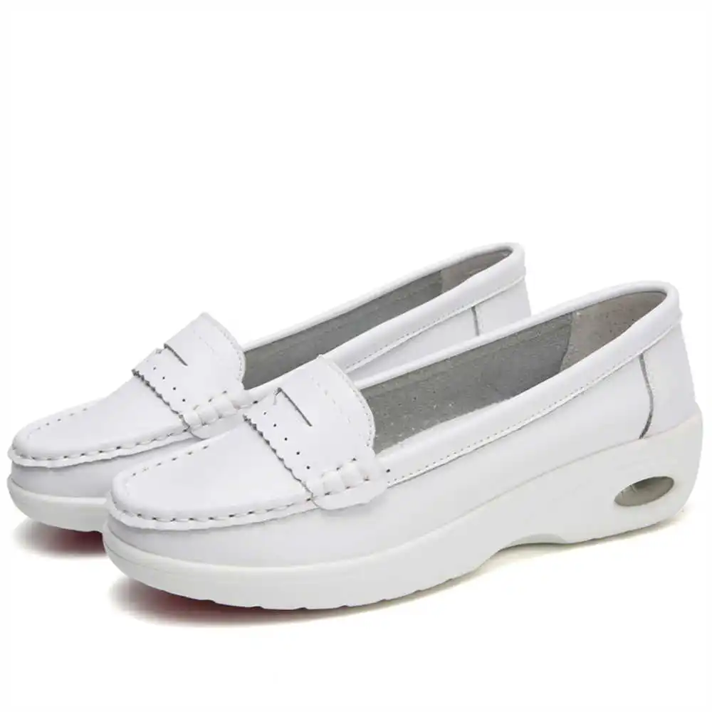 Thick Sole Slipon White Traine - Men'S Best Sneakers For Formal Wear avaliação e preço