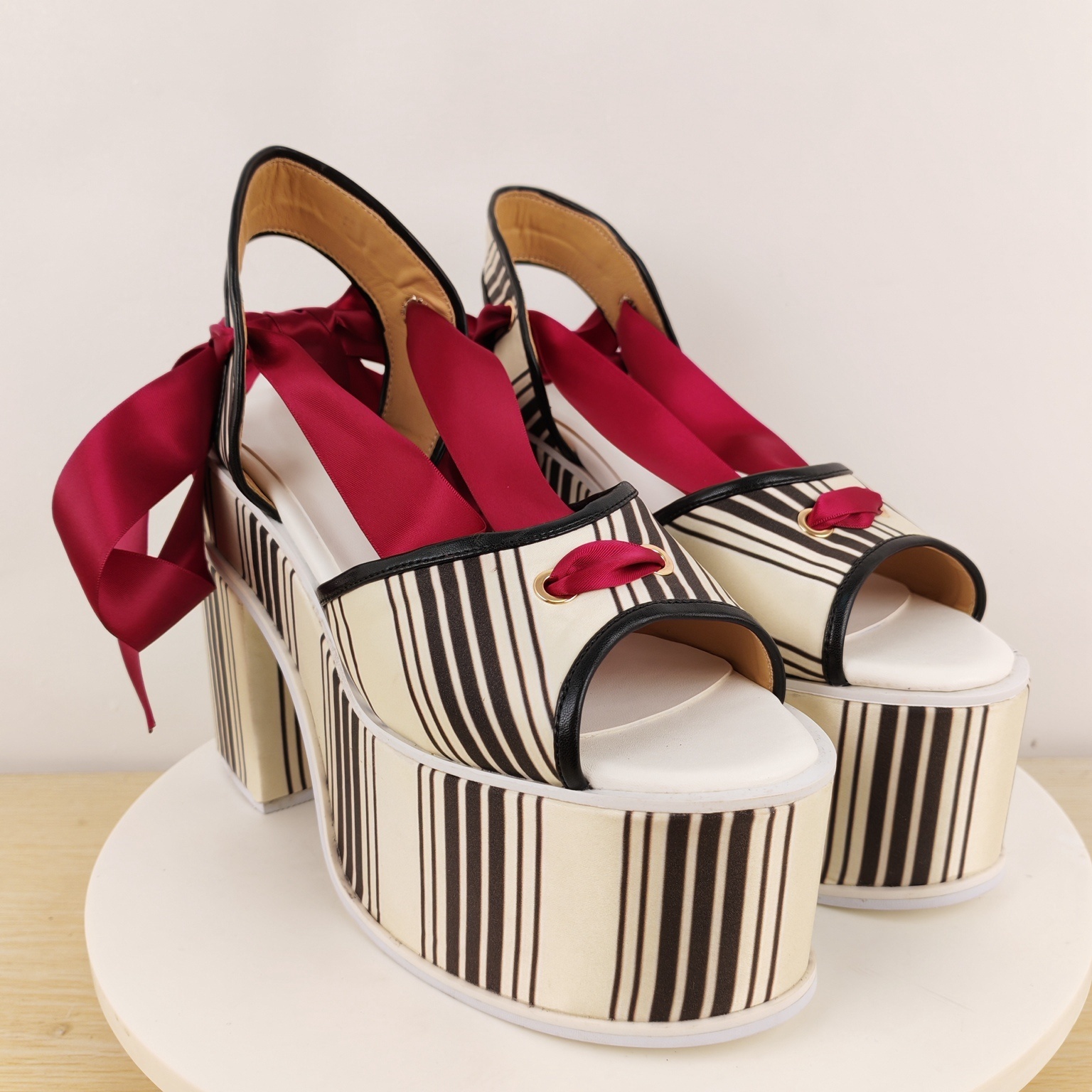 Women's Striped Canvas Chunky  - Satin Bow Tie avaliação e preço